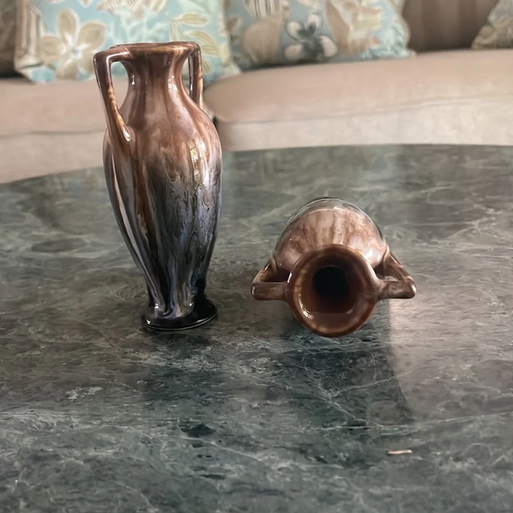 Mini Vases 4.5 Inches Tall Bluetvk. MiniBrown can hold diffuser sticks - Picture 9 of 10